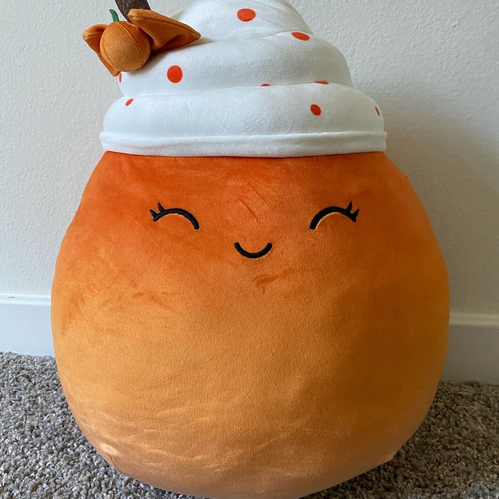 Kendla the Pumpkin Spice Latte Squishmallow